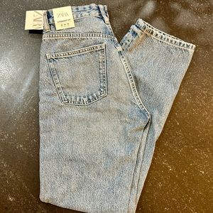 Zara High Rise Regular Length Jeans Size 4 NWOT